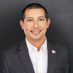 Gabriel Garza